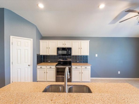 10356  Bradshaw Drive , Fort Worth Texas 76108