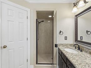 4306  Essex Court , Arlington Texas 76016