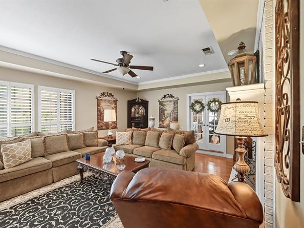 4306  Essex Court , Arlington Texas 76016