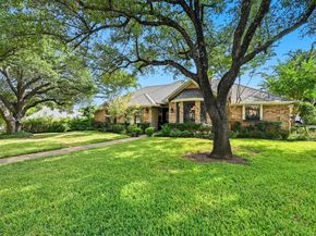 4306  Essex Court , Arlington Texas 76016