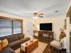 805  Clover Park Drive , Arlington Texas 76013