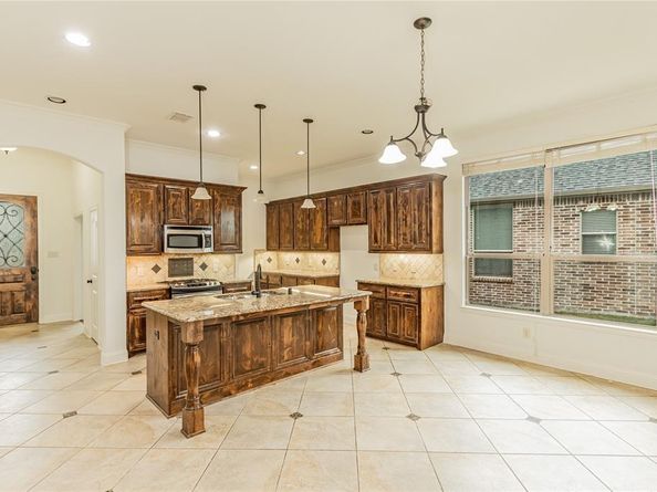 684  Cannon  , Fate Texas 75087