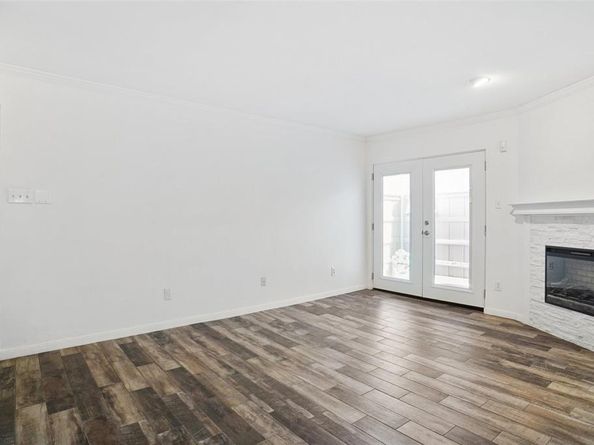 4252  Madera Road , Irving Texas 75038