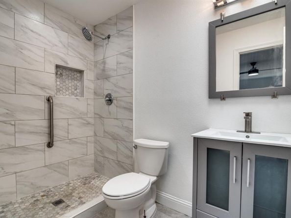 9017  Linda Vista Drive , Rowlett Texas 75088