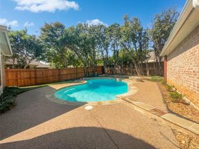 2206  Hunter Place Lane , Arlington Texas 76006