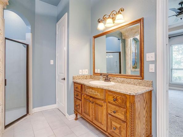 9549  Dickson Road , Fort Worth Texas 76179