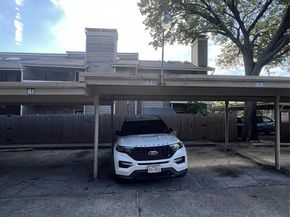 5750  Phoenix Drive  24, Dallas Texas 75231