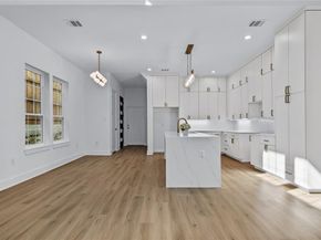 2320-2322  Arroyo Avenue , Dallas Texas 75219