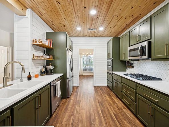 833  Oak Hollow Lane , Rockwall Texas 75087