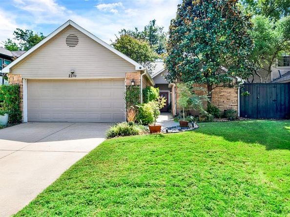 2510  Lake Bend Terrace , Carrollton Texas 75006