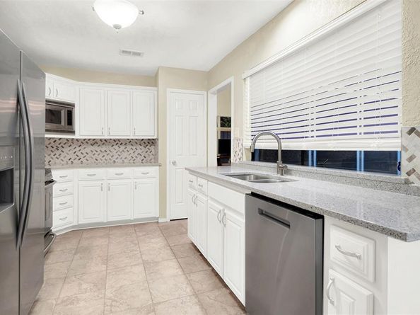 2510  Lake Bend Terrace , Carrollton Texas 75006