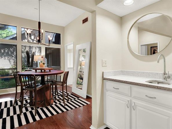 2510  Lake Bend Terrace , Carrollton Texas 75006