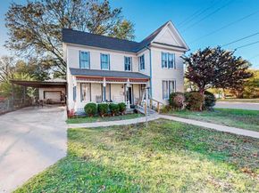 225 N 9th Street , Garland Texas 75040