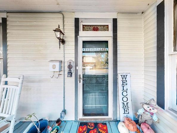 225 N 9th Street , Garland Texas 75040