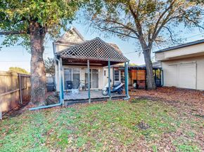225 N 9th Street , Garland Texas 75040
