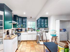 225 N 9th Street , Garland Texas 75040