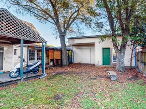 225 N 9th Street , Garland Texas 75040