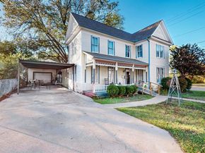 225 N 9th Street , Garland Texas 75040