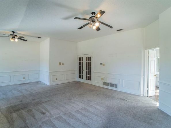 1240  Trinity Drive , Benbrook Texas 76126