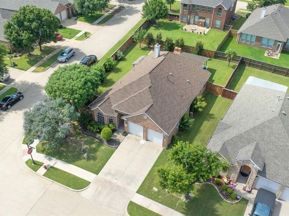 2860  Prado  , Grand Prairie Texas 75054