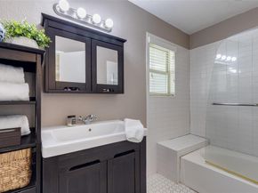 7328  Rockhurst Drive , Dallas Texas 75214