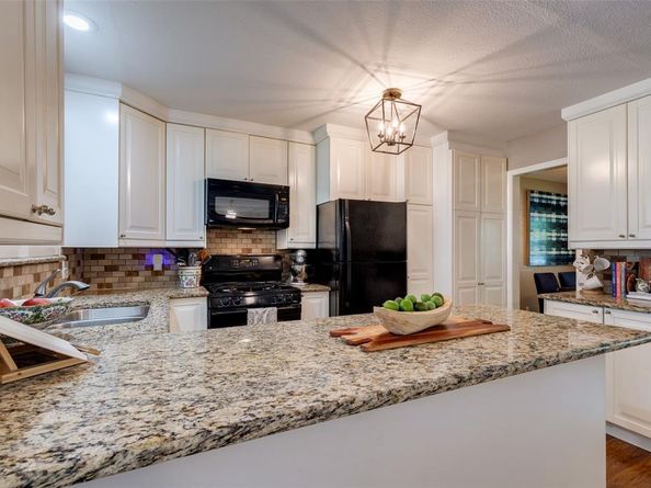 7328  Rockhurst Drive , Dallas Texas 75214