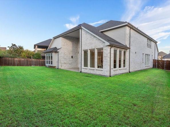 4043  Heatherton Drive , Celina Texas 75009