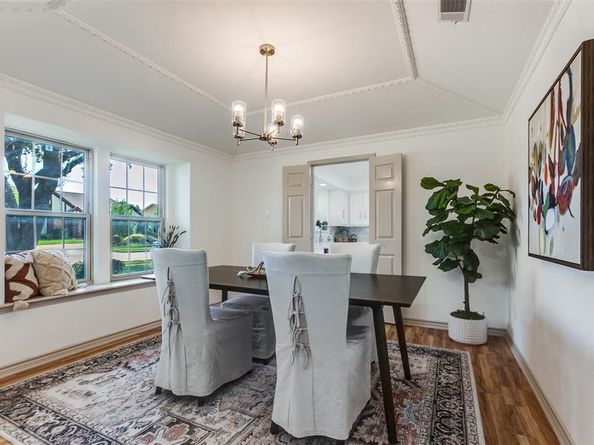 607  Tiffany Trail , Richardson Texas 75081