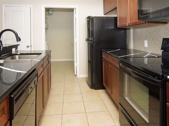 1020  Texas Street  3202, Fort Worth Texas 76102