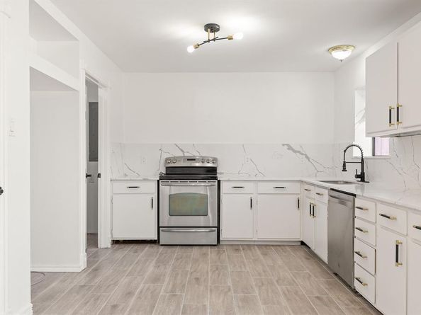 13766  Heartside Place , Farmers Branch Texas 75234