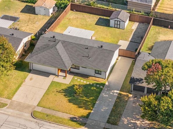 13766  Heartside Place , Farmers Branch Texas 75234