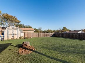 523  Faye Street , DeSoto Texas 75115
