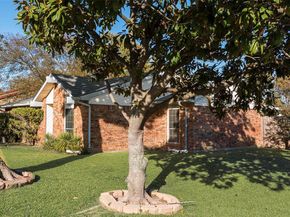 523  Faye Street , DeSoto Texas 75115