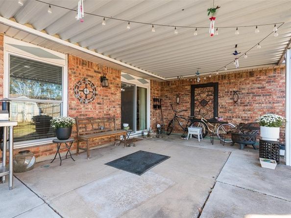 523  Faye Street , DeSoto Texas 75115