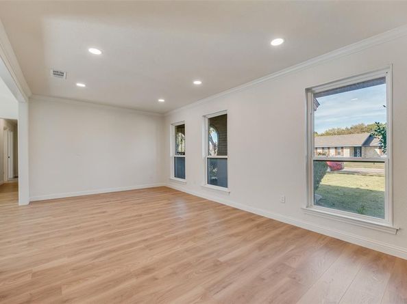 2112  Plymouth Rock Drive , Richardson Texas 75081