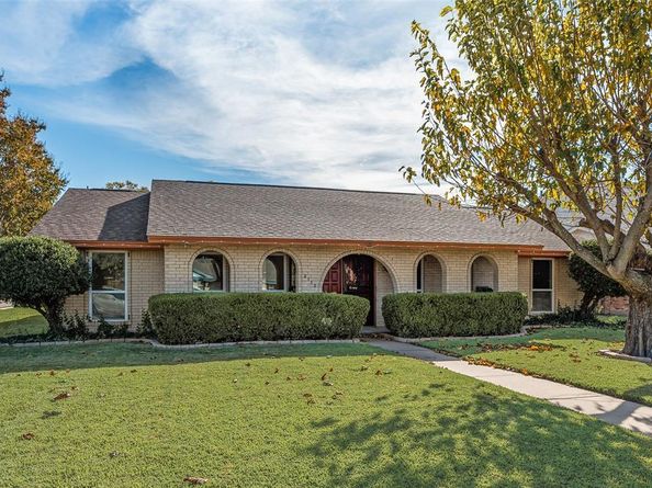 2112  Plymouth Rock Drive , Richardson Texas 75081