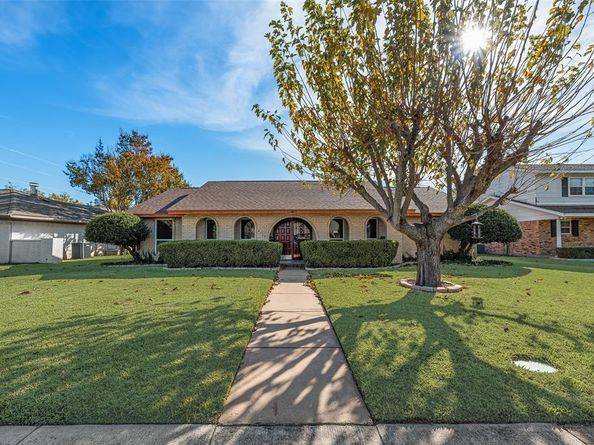 2112  Plymouth Rock Drive , Richardson Texas 75081