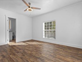 922 S Windomere Avenue , Dallas Texas 75208