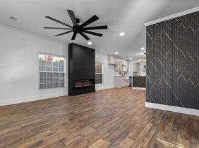 922 S Windomere Avenue , Dallas Texas 75208