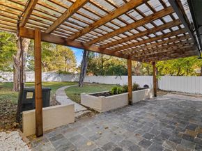 922 S Windomere Avenue , Dallas Texas 75208