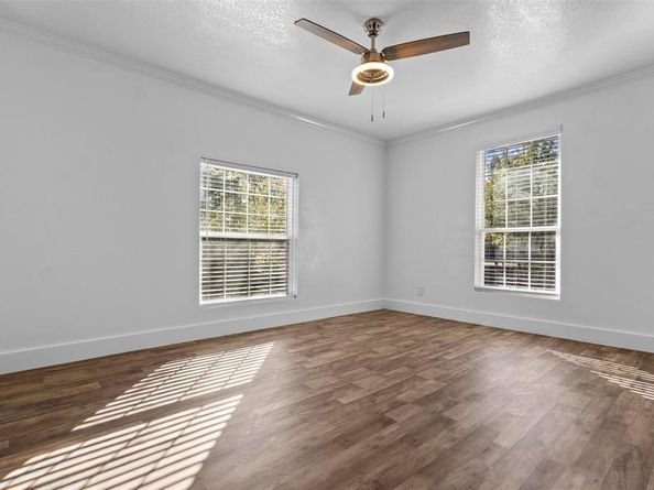 922 S Windomere Avenue , Dallas Texas 75208