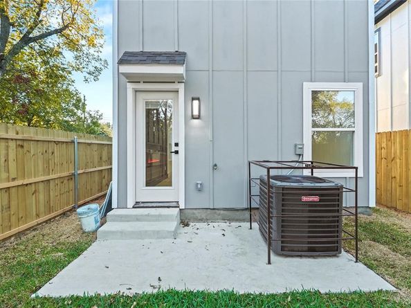 4230  Aztec  , Dallas Texas 75216