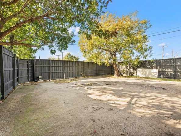 3705  Seguin Drive , Dallas Texas 75220