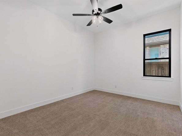 1770  Coopers Hawk Drive , Arlington Texas 76005