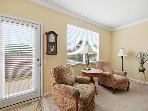 252  Heritage Hill Drive , Lewisville Texas 75067