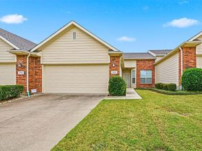 252  Heritage Hill Drive , Lewisville Texas 75067