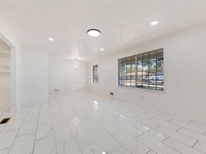 5710  Meadowick Lane , Dallas Texas 75227