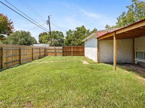 5710  Meadowick Lane , Dallas Texas 75227