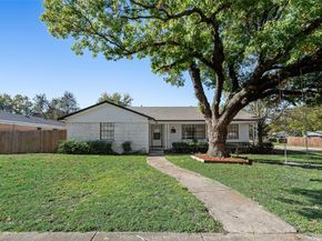 5710  Meadowick Lane , Dallas Texas 75227