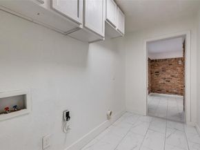 5710  Meadowick Lane , Dallas Texas 75227